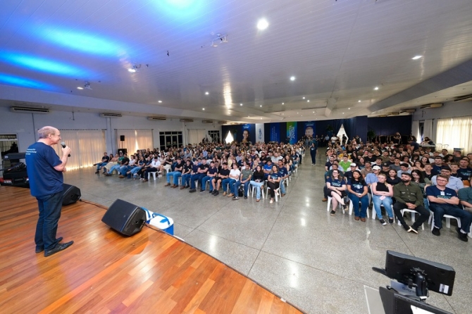 Evento da C.Vale reúne 500 jovens em Palotina